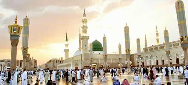4 Star 7 Nights April Umrah Package