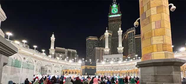 4 Star 14 Nights August Umrah Package