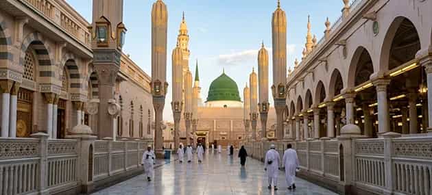 3 Star 14 Nights Easter Umrah Package