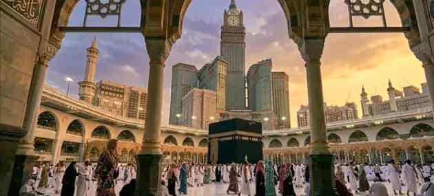 4 Star 14 Nights Family Umrah Package