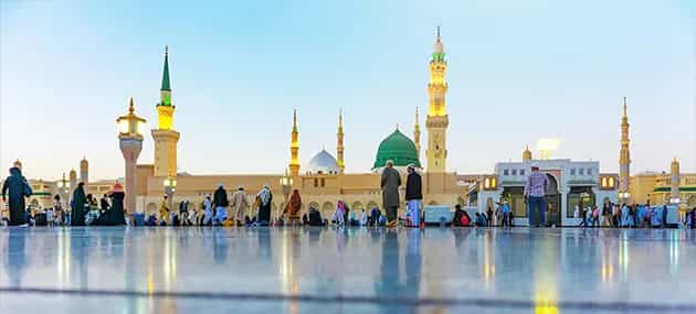 4 Star 14 Nights Group Umrah Package