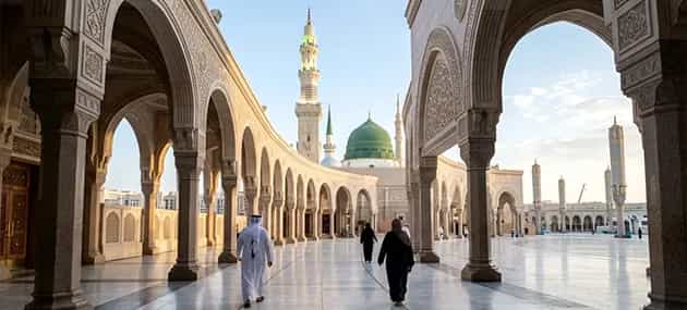 4 Star 10 Nights July Umrah Package